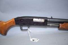 Mossberg Model 500AT Pump Action 12 Gauge Shotgun,