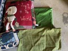 Assorted Decorative Holiday Throw Pillows (Lot of 6)
