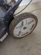 Murray 21" Walk Behind Lawn Mower with Briggs & Stratton Engine