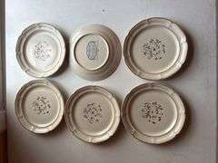 Set of 6 Covington Edition Stoneware Plates - Idlewild Pattern