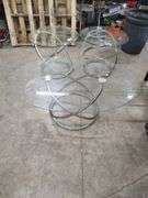 RETRO STYLE GLASS TOP COFFEE TABLE AND 2 MATCHING END TABLES