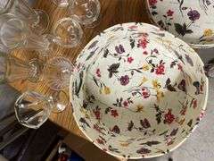 Assorted Glassware Lot: Drinking Glasses and Dessert Bowls