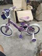 GIRLS 16 INCH HUFFY MAJOR FLIRT BICYCLE WITH TRAINING WHEELS