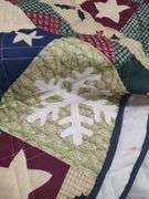 KING SIZE CHRISTMAS QUILT WITH SHAMS