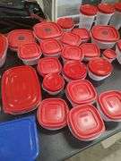 LOT OF PLASTIC WARE MOSTLY RUBBERMAID