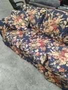 BROYHILL FLOWERED COUCH - 90 INCHES WIDE