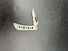 Pocket Knives, Includes Deer Hunter Knife