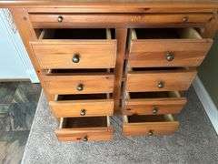 Virginia House Dresser with Drawers