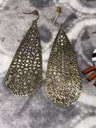 TWO PAIRS OF EARRINGS