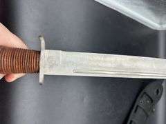 Fixed Blade Knife with Leather Handle and Sheath