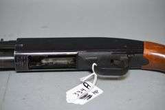 Mossberg Model 500AT Pump Action 12 Gauge Shotgun,