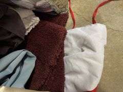 Assorted Textiles & Comforter Set