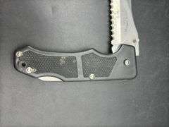 Gerber and Mossy Oak Knives