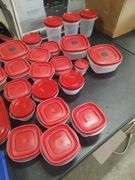 LOT OF PLASTIC WARE MOSTLY RUBBERMAID
