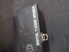 EWK Digital Torque Wrench with Case