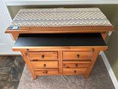 Virginia House Dresser with Drawers