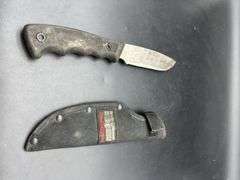 Smith & Wesson Bullseye Fixed Blade Knife with Sheath