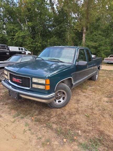 L13- 1997 GMC 1500 (Has Title) image