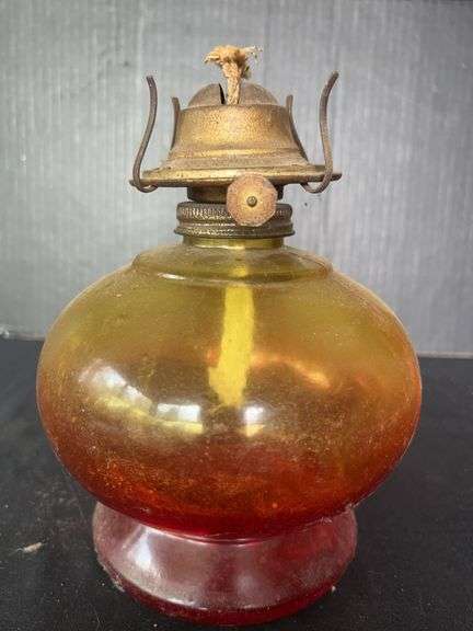 Style Amber Glass Oil Lamp image