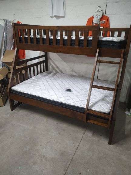 WOOD TWIN OVER FULL SIZE BUNK BEDS - MATTRESSES WILL BE GIVEN TO BUYER IF WANTED image