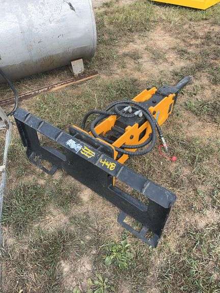 L7- Future Hammer for Skid Steer image