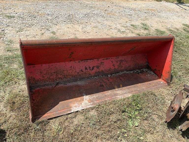 L4- Kubota Tractor Bucket image