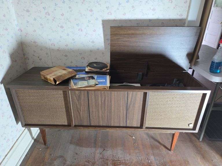 Console Stereo Cabinet with Records & Language Course image