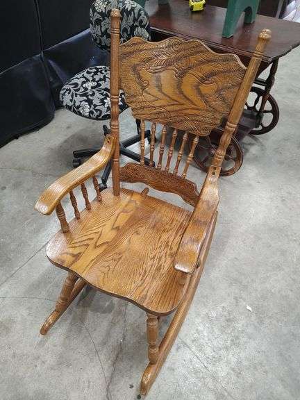 SOLID OAK ROCKING CHAIR image