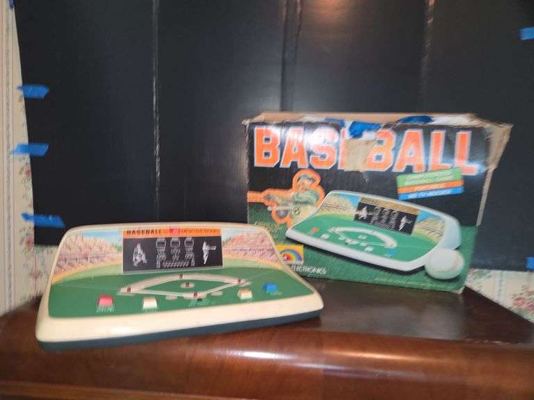 Baseball by ME Micro Electronics Handheld Game with Box image