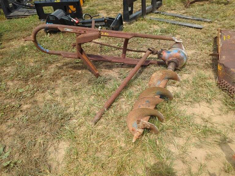 L6- Ford Post Hole Digger image