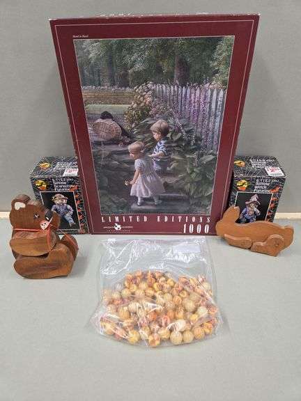 Hand-In-Hand Limited Edition Jigsaw Puzzle, Halloween Figures image