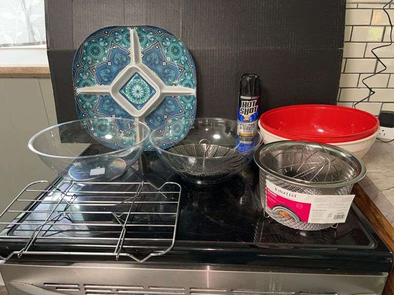 Assorted Kitchen Items - Bowls, Basket, Rack image