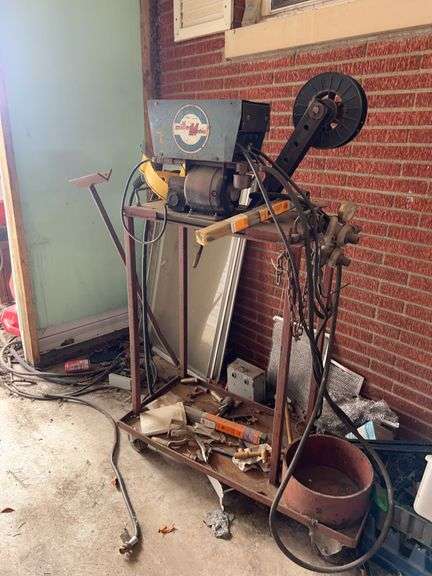 Miller Matic 10-E Welding Machine image