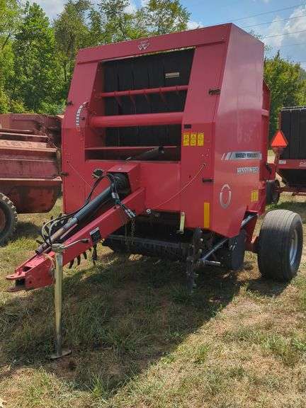 L10 - Massey Ferguson Round Baler image