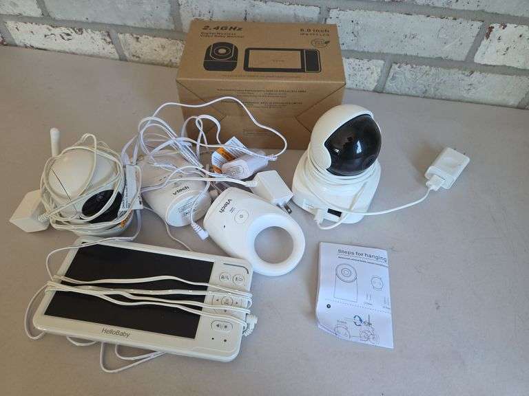 HelloBaby and VTech Baby Monitor Bundle image
