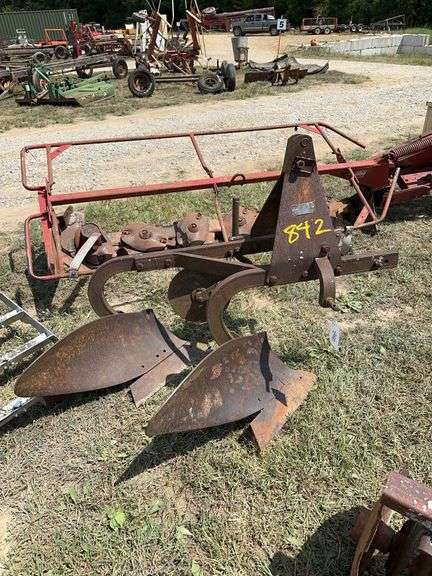 L4- Dearborn 2 Bottom Plow image