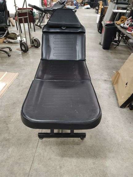 TATTOO MASSAGE BED - ADJUSTABLE HEAD AND LEG SETTINGS WITH REMOVABLE HEAD PILLOW image