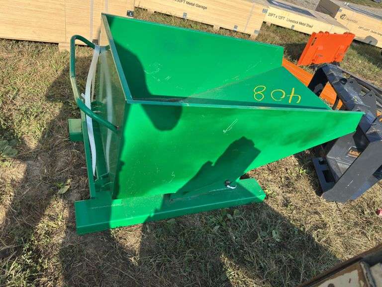 L7- Forklift Dumpster image
