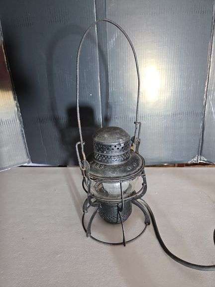 Adlake Kero New York Central Railroad Lamp image