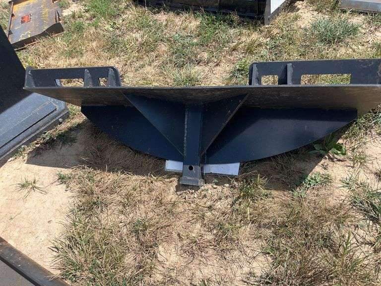 L7- Skid Steer Utility Hitch Adapter 2" Receiver image