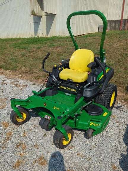 L16- John Deere Z930M image