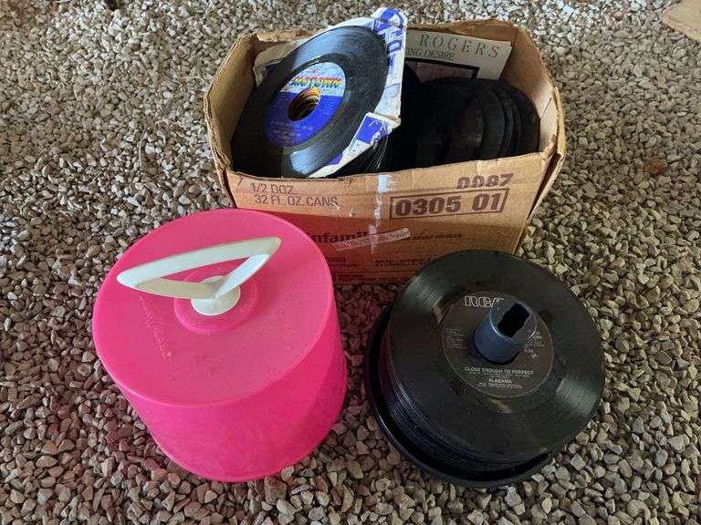 Collection of 45 RPM Vinyl Records with Disk-Go-Case image