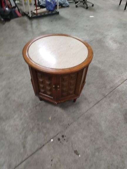 VINTAGE END TABLE - 26X23 image