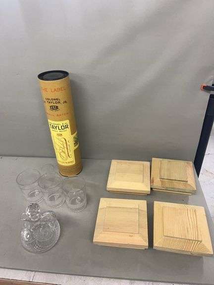 Colonel E.H. Taylor Jr. Small Batch Bourbon Packaging with Glasses and Deckorators Post Caps image