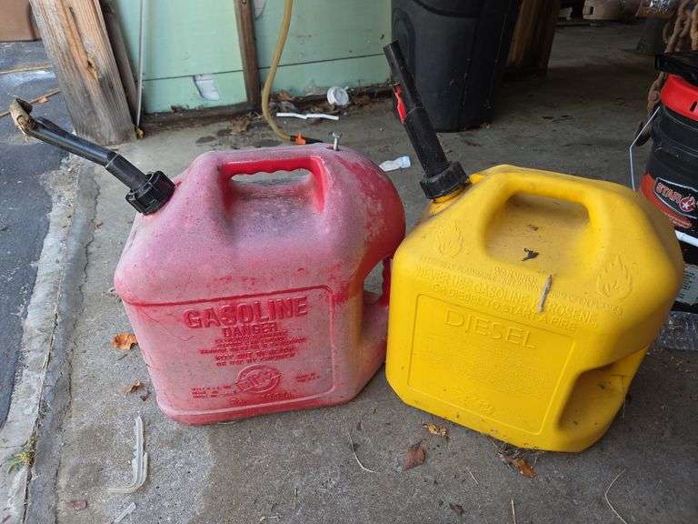 2 Blitz and Midwest Can 5-Gallon Gas and Diesel Cans image