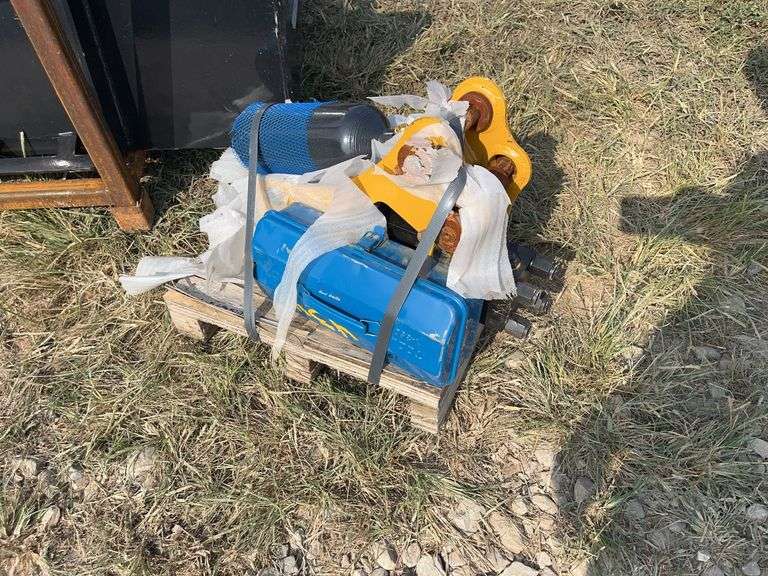 Mini Excavator Concrete Braker image