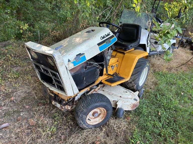 L15C- Cub Cadet 1811 Mower image