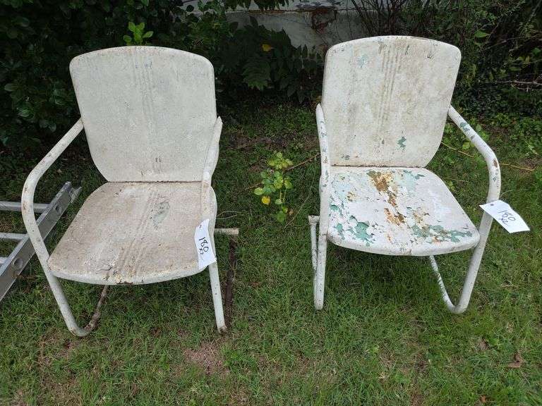 Pair of Metal Outdoor Lawn Chairs image