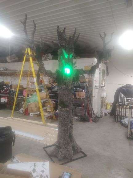 HOME DEPOT - 9 FT GIANT SIZED COLOR CHANGING LED MURDEROUS MAPLE - HAS DIFFERENT LIGHT FUNCTIONS image