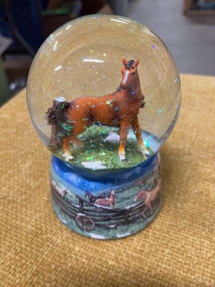 HORSE SNOW GLOBE.  WORKS image